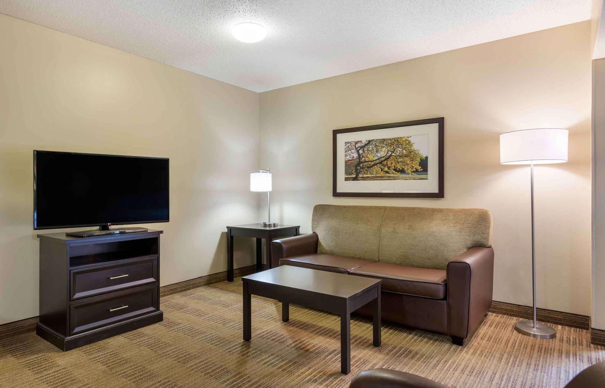 Extended Stay America Suites - Arlington - Six Flags Extérieur photo