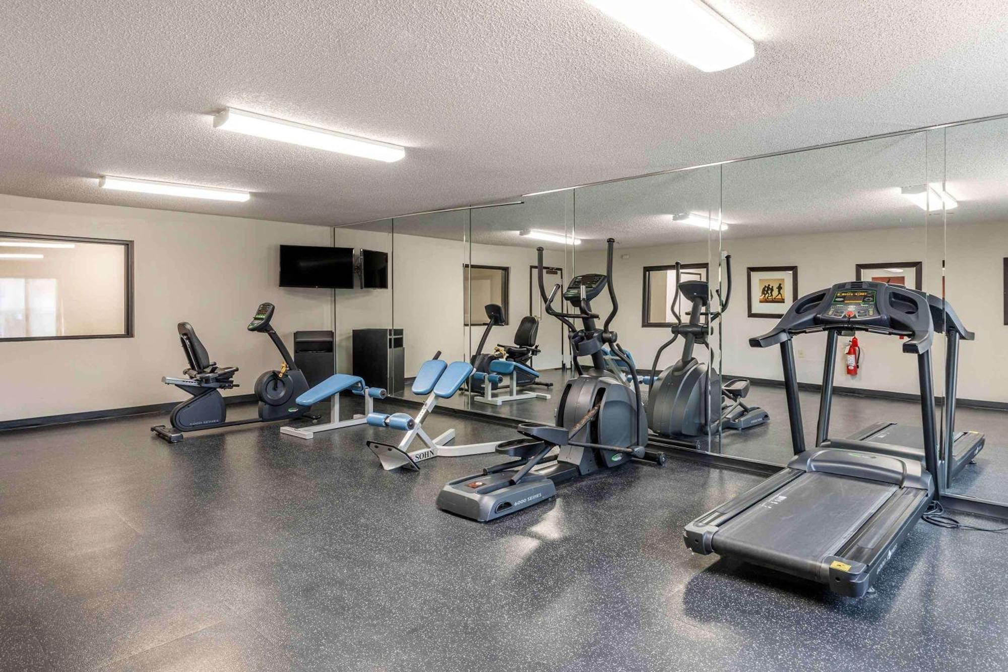 Extended Stay America Suites - Arlington - Six Flags Extérieur photo