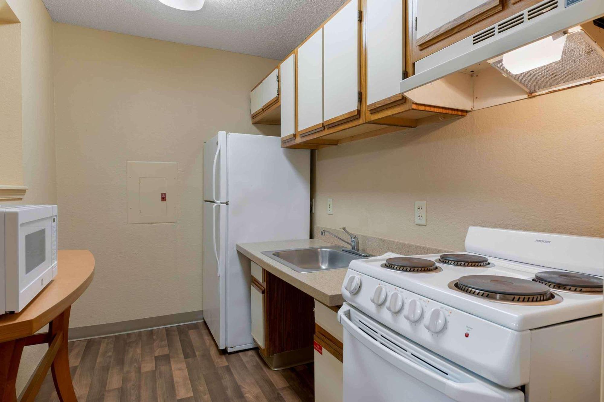 Extended Stay America Suites - Arlington - Six Flags Extérieur photo